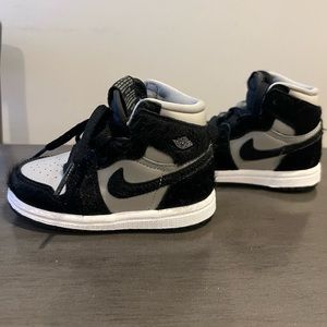 Nike Jordan 1 Retro High Toddler 6c